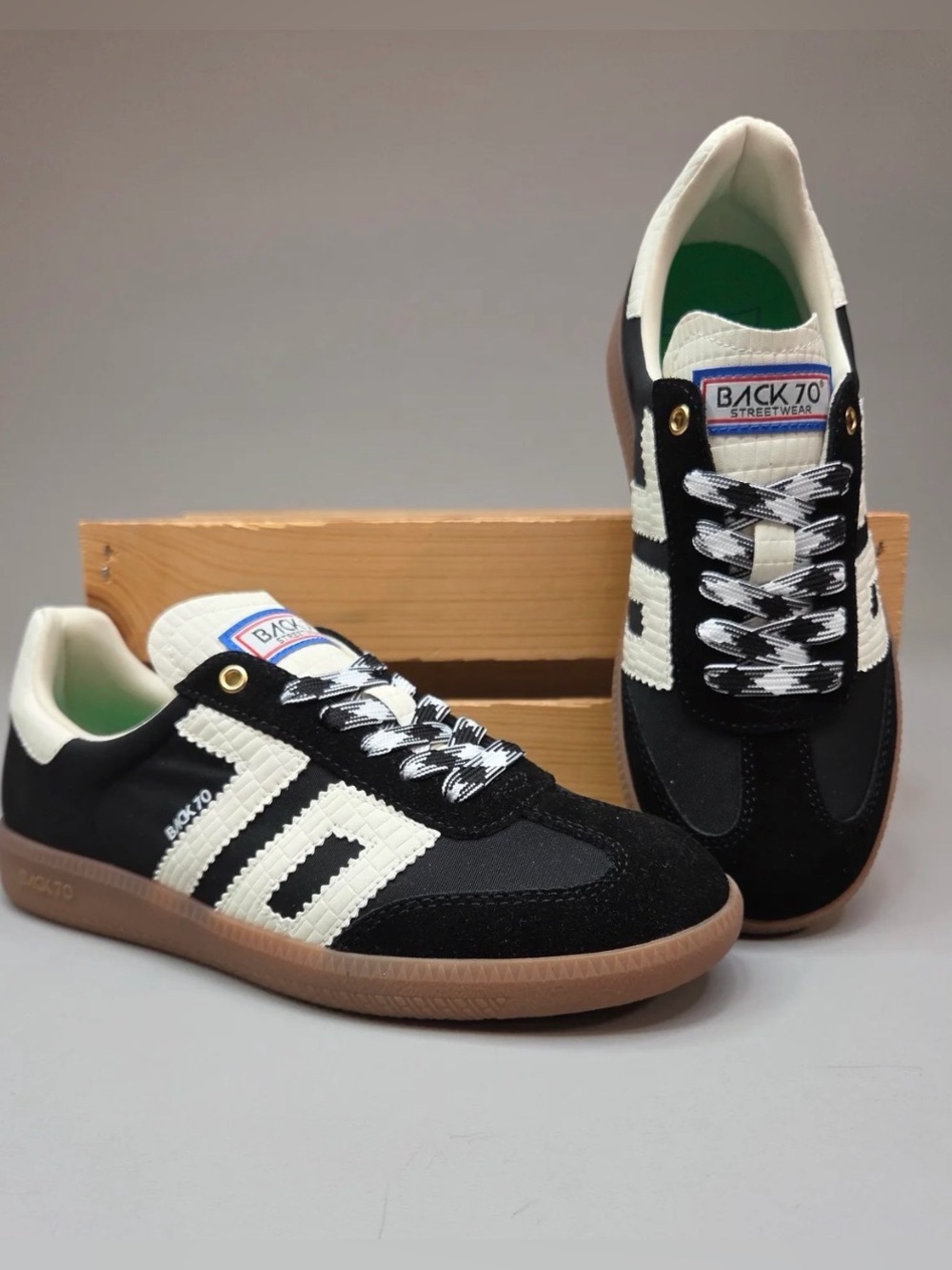 GHOST - BLACK BACK 70 SNEAKER